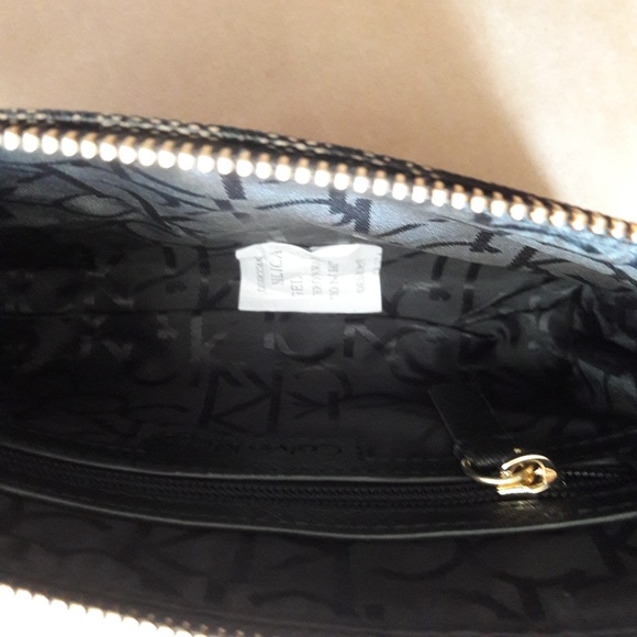 NWT Calvin Klein Logo Mini Crossbody Bag Purse - Picture 3 of 5